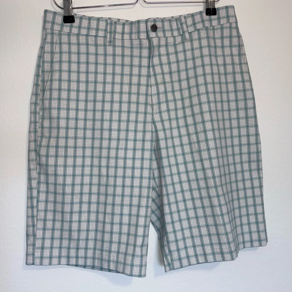 Callaway Men’s Plaid Golf Shorts